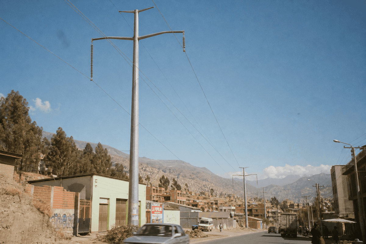 La Paz High-Altitude 220kV Backbone Constraint: Power Transmission Tower Configuration Guide