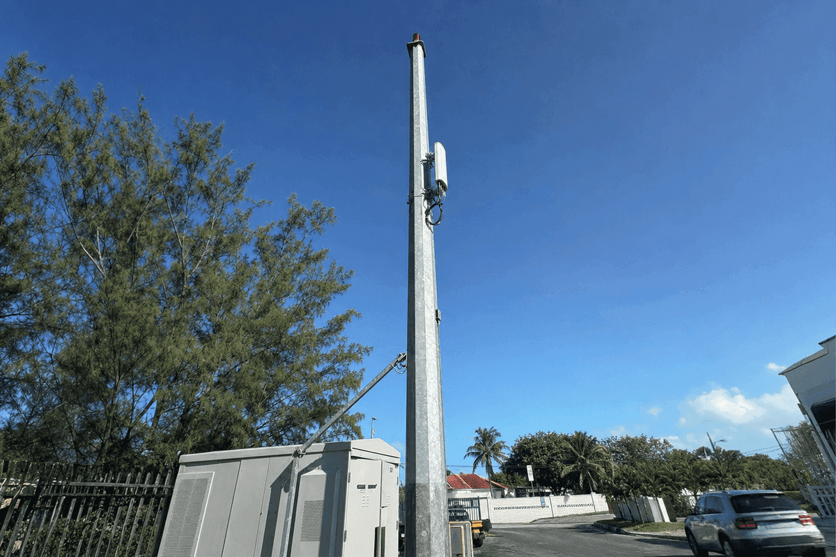 Nassau Telecom Tower Market Analysis: 8m Small Cell Configuration Guide